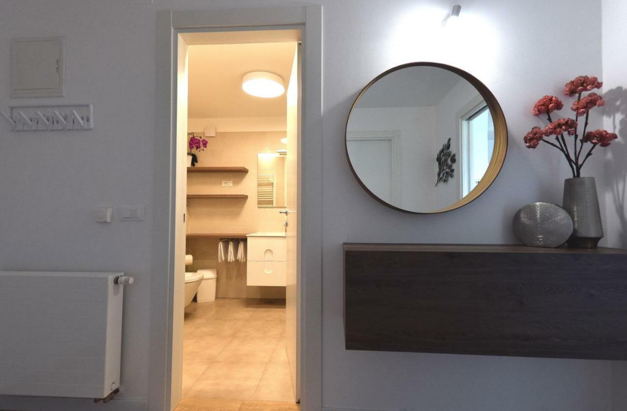 Apartment Vostan Pula Eksteriør billede