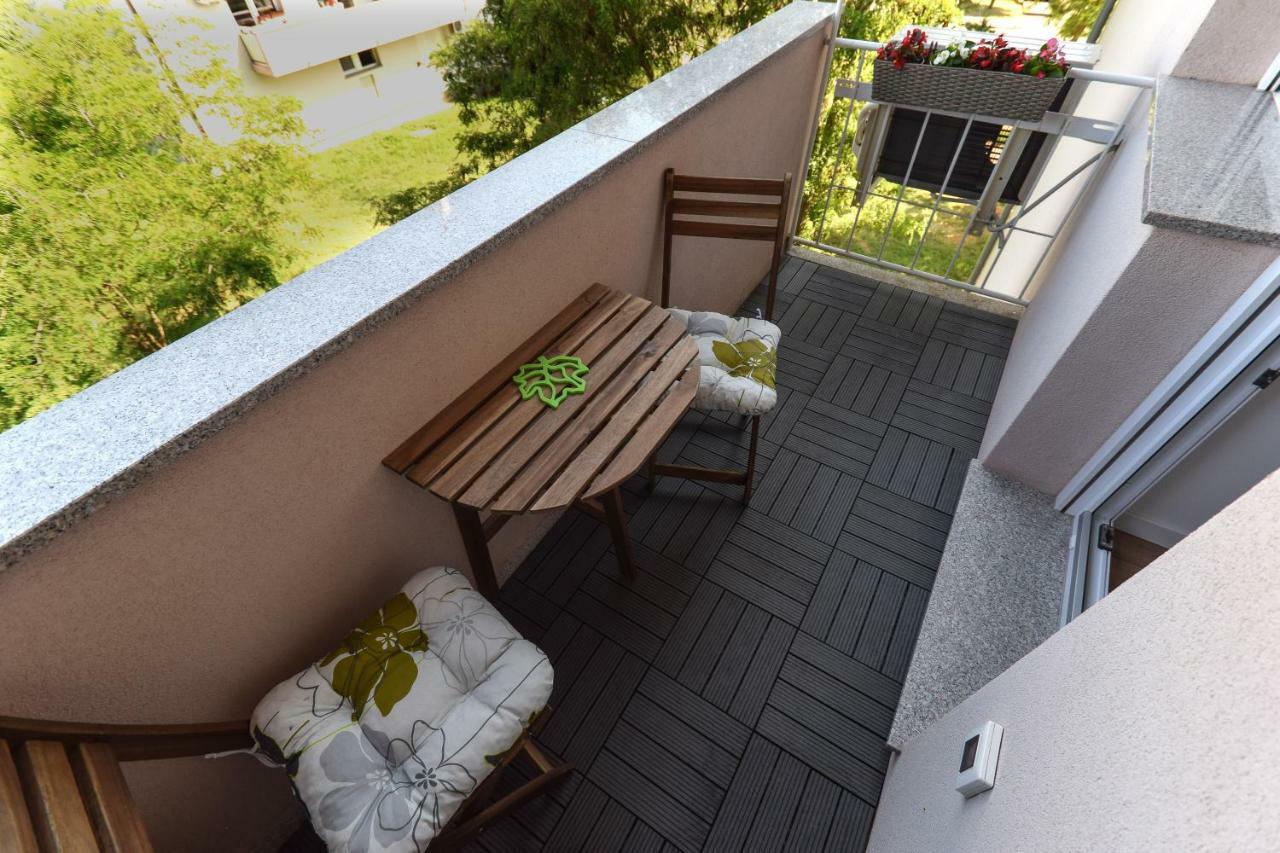Apartment Vostan Pula Eksteriør billede